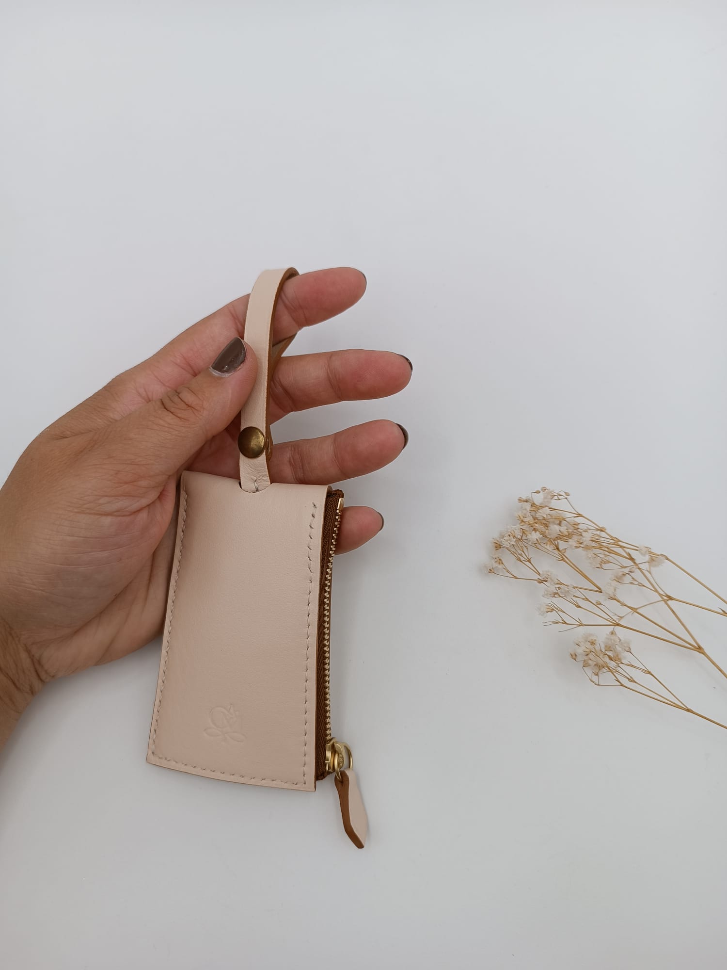 1B2CDA4E-8CE4-41E3-A16D-FE0E72C6D96E