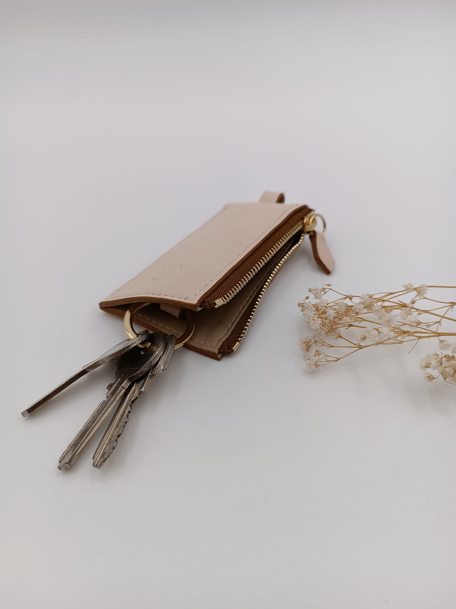 76FF1222-76A7-44EA-A1E7-B202F565A3F1