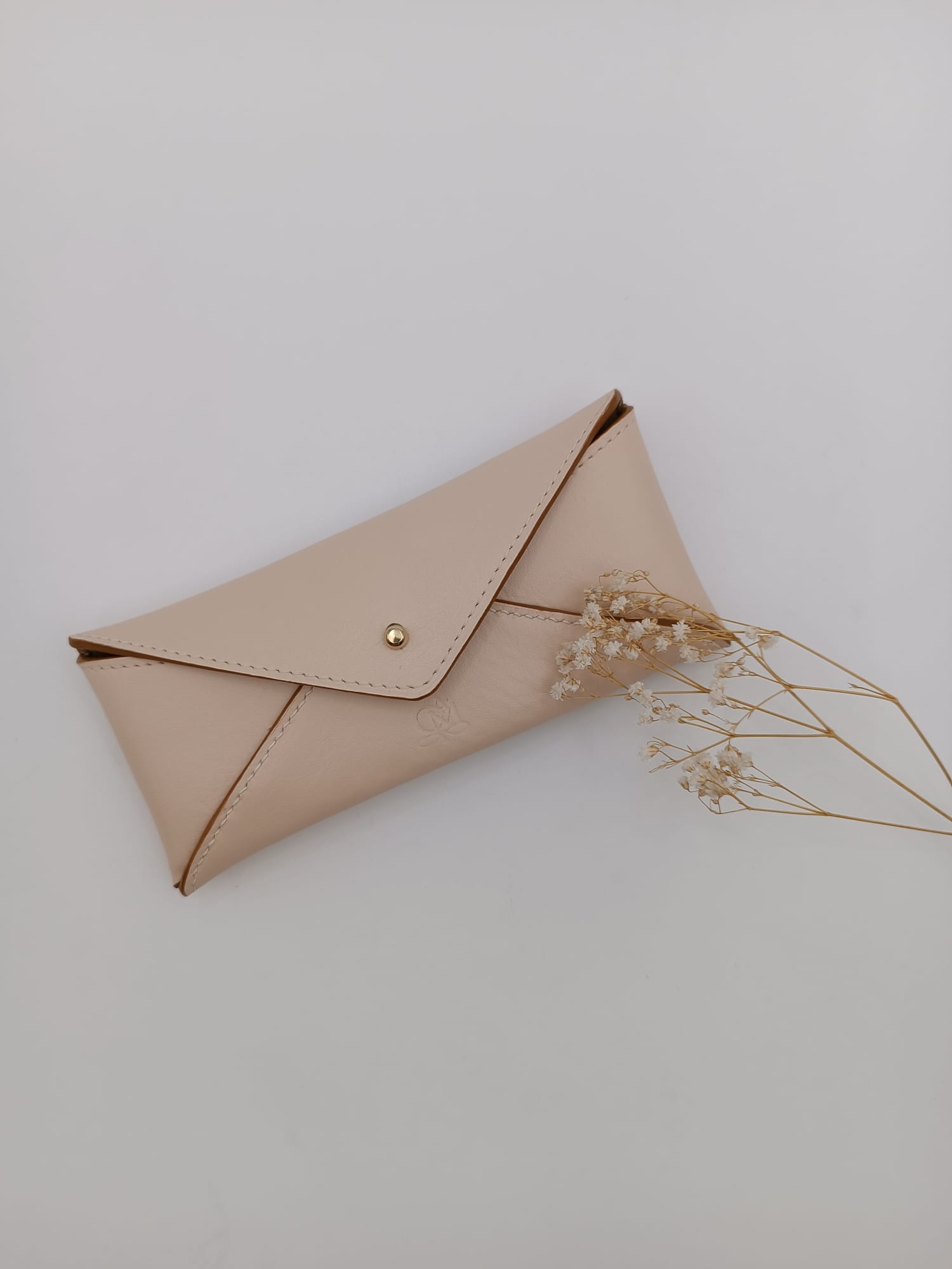 8CA85D54-08AB-4071-895E-9899535169FF