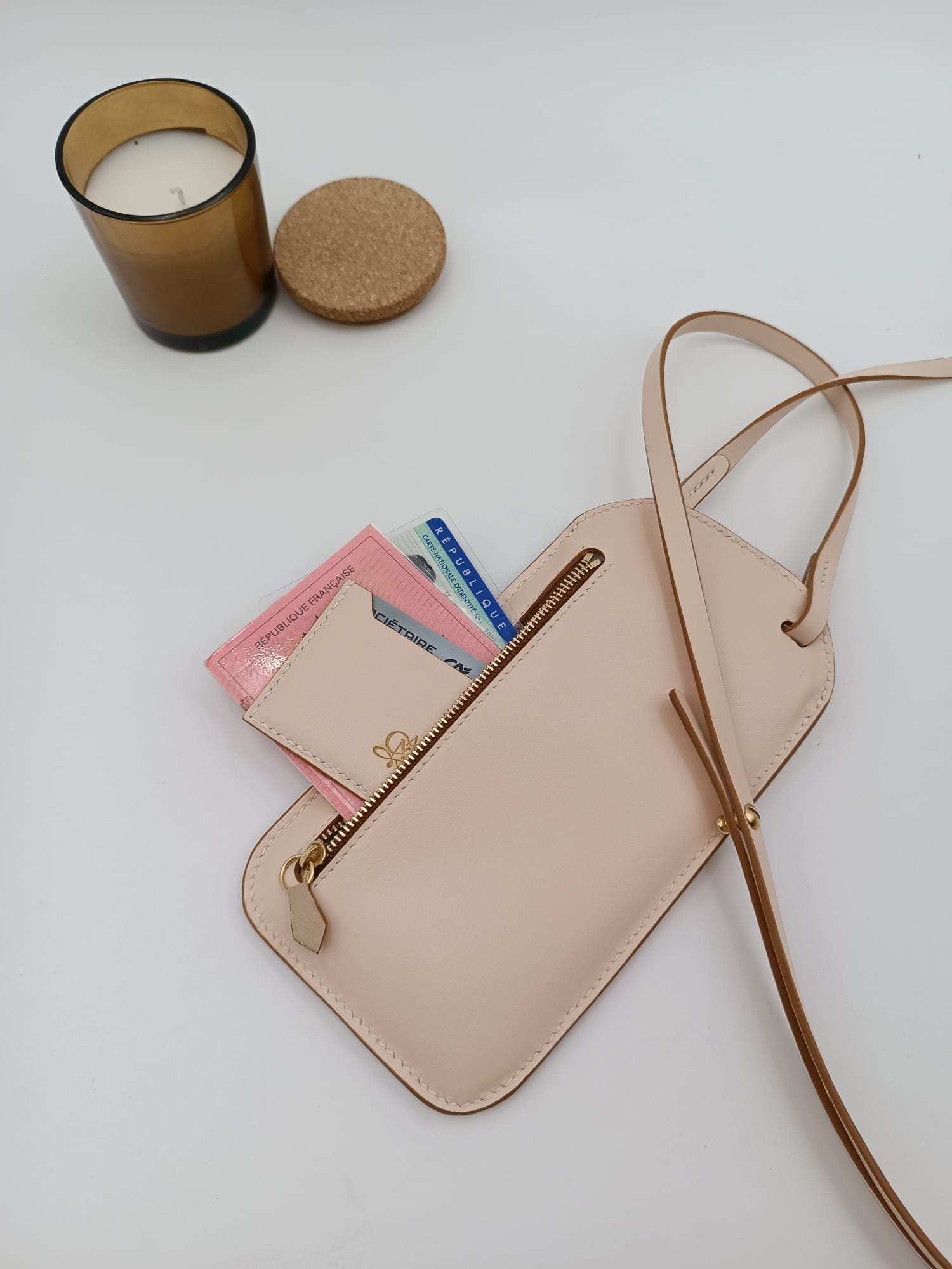 A7D2B5DF-6C1B-4D7E-B061-9749180A0E19