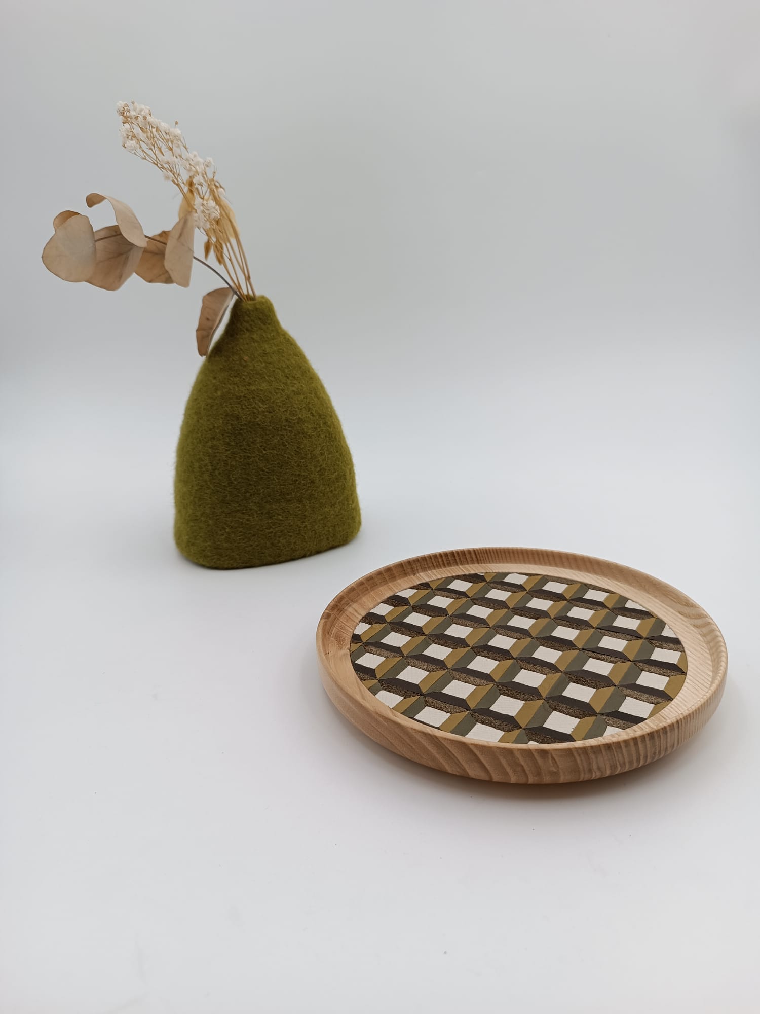 EBF9468F-8B76-49EB-A901-2B114A03D75E